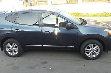 Позашляховик / Кросовер Nissan Rogue 2013 в 