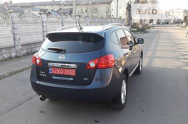 Позашляховик / Кросовер Nissan Rogue 2013 в 