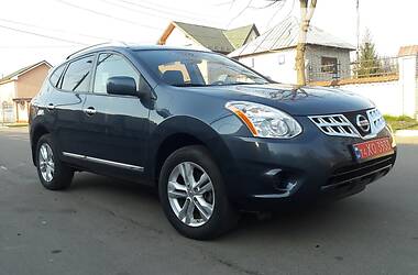 Позашляховик / Кросовер Nissan Rogue 2013 в 