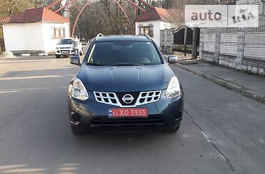 Позашляховик / Кросовер Nissan Rogue 2013 в 