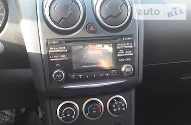 Позашляховик / Кросовер Nissan Rogue 2013 в 