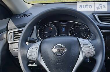 Позашляховик / Кросовер Nissan Rogue 2015 в 