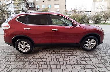Позашляховик / Кросовер Nissan Rogue 2014 в 