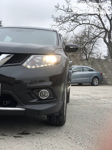 Позашляховик / Кросовер Nissan Rogue 2014 в Луцьку