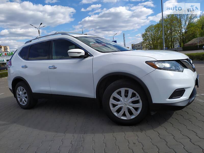 Позашляховик / Кросовер Nissan Rogue 2016 в Житомирі фото 13 Позашляховик / Кросовер Nissan Rogue 2016 в Житомирі