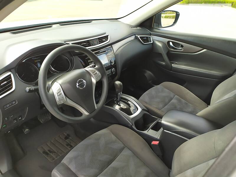 Позашляховик / Кросовер Nissan Rogue 2016 в Житомирі фото 19 Позашляховик / Кросовер Nissan Rogue 2016 в Житомирі