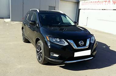 Позашляховик / Кросовер Nissan Rogue 2017 в 