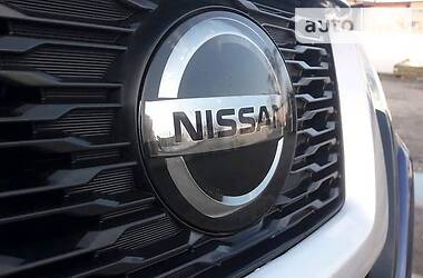 Позашляховик / Кросовер Nissan Rogue 2017 в 