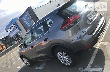 Позашляховик / Кросовер Nissan Rogue 2016 в 
