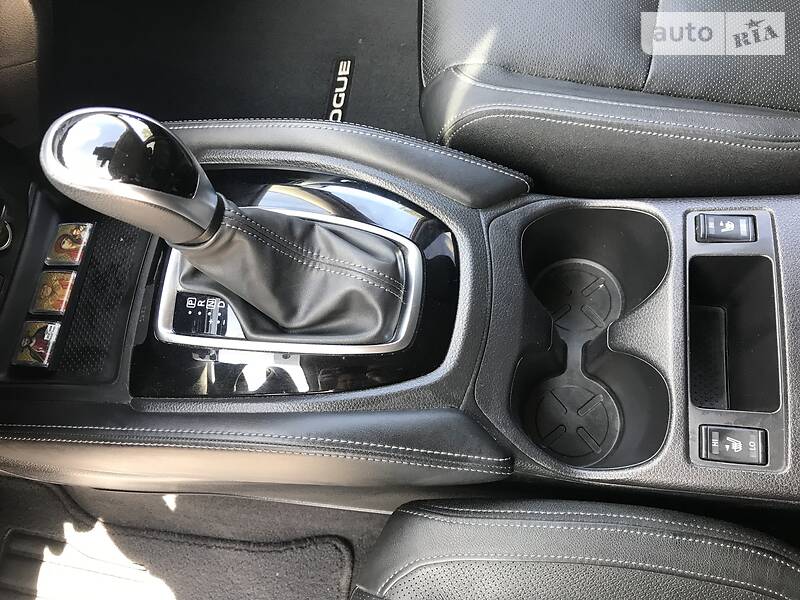 Позашляховик / Кросовер Nissan Rogue 2017 в Києві фото 35 Позашляховик / Кросовер Nissan Rogue 2017 в Києві
