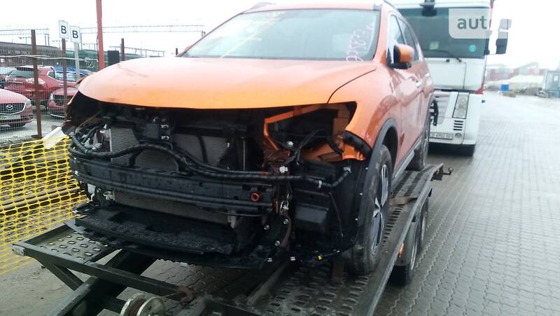 Позашляховик / Кросовер Nissan Rogue 2017 в Києві фото 41 Позашляховик / Кросовер Nissan Rogue 2017 в Києві