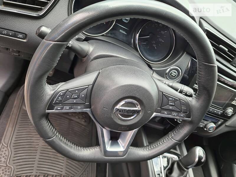 Позашляховик / Кросовер Nissan Rogue 2016 в Дніпрі