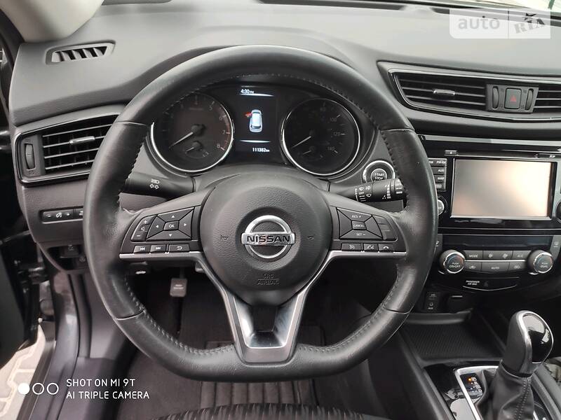 Позашляховик / Кросовер Nissan Rogue 2016 в Харкові
