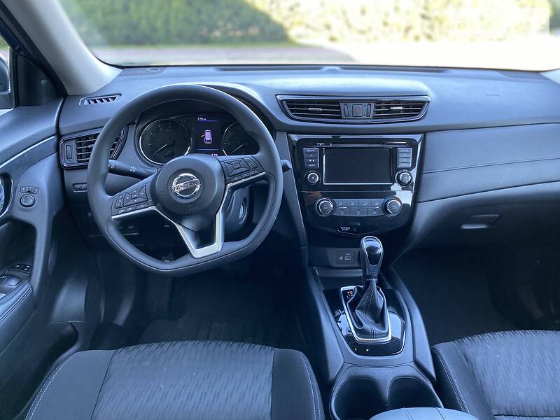 Позашляховик / Кросовер Nissan Rogue 2018 в Києві
