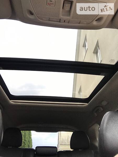 Позашляховик / Кросовер Nissan Rogue 2016 в Києві