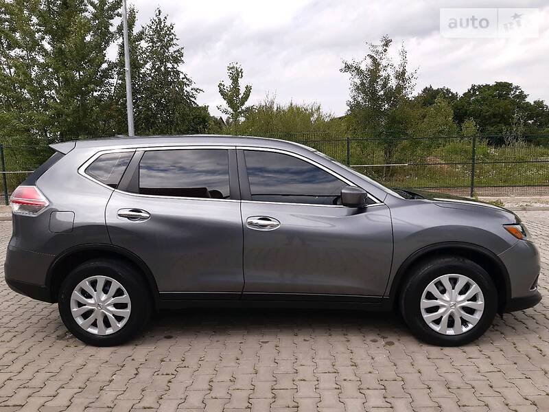 Позашляховик / Кросовер Nissan Rogue 2016 в Коломиї