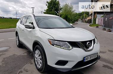 Внедорожник / Кроссовер Nissan Rogue 2015 в Виннице