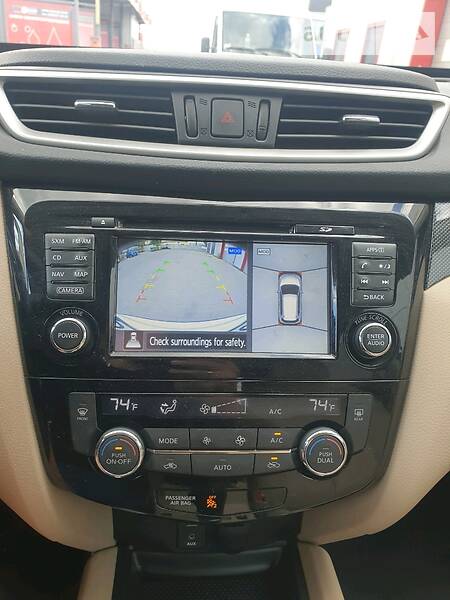 Позашляховик / Кросовер Nissan Rogue 2015 в Києві