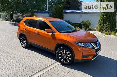 Внедорожник / Кроссовер Nissan Rogue 2016 в Одессе