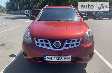 Внедорожник / Кроссовер Nissan Rogue 2015 в Виннице