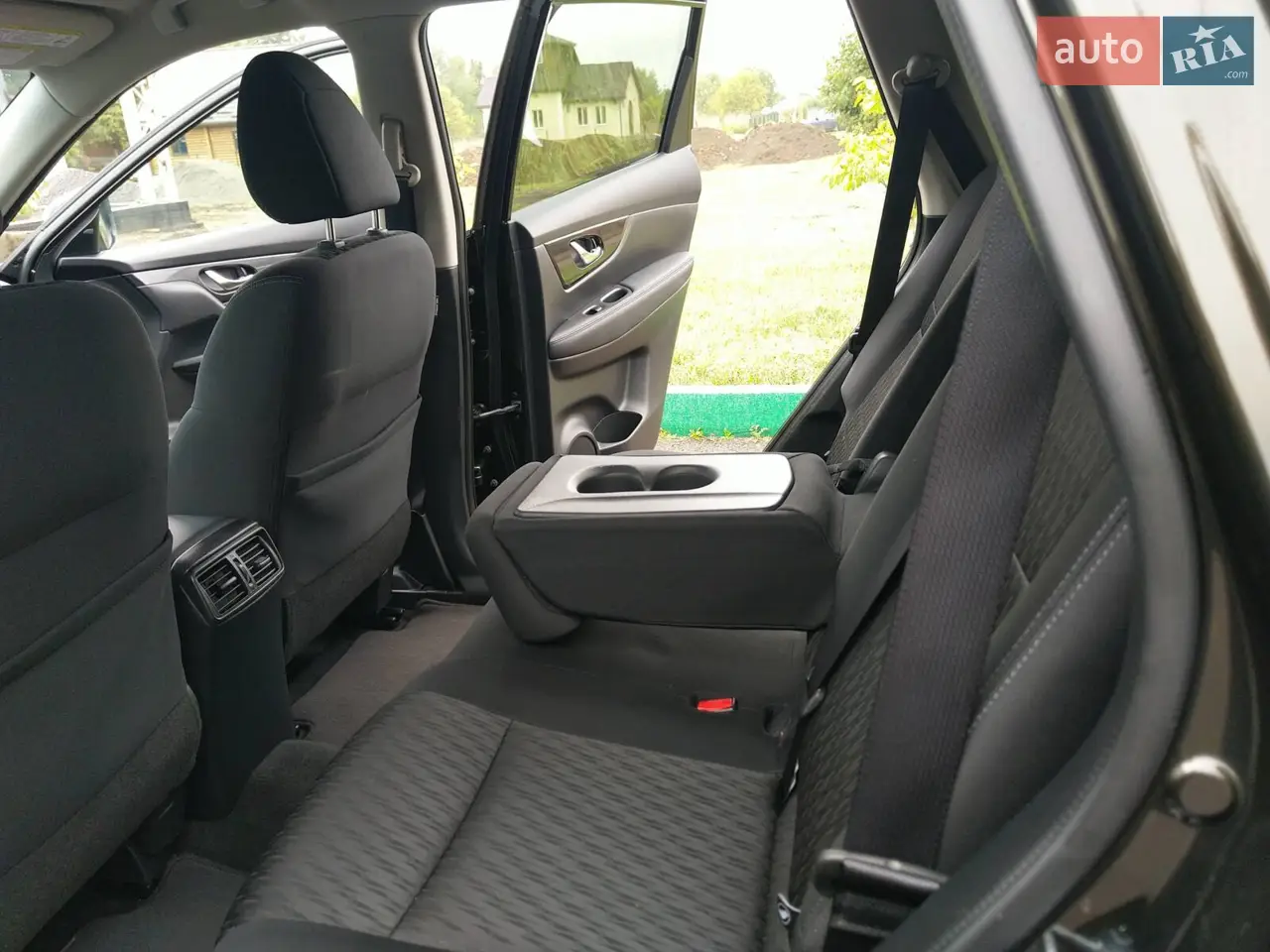 2016 Nissan Rogue - мініатюра 10