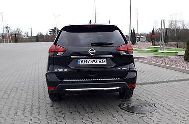Позашляховик / Кросовер Nissan Rogue 2018 в Житомирі