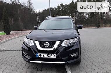 Позашляховик / Кросовер Nissan Rogue 2018 в Житомирі