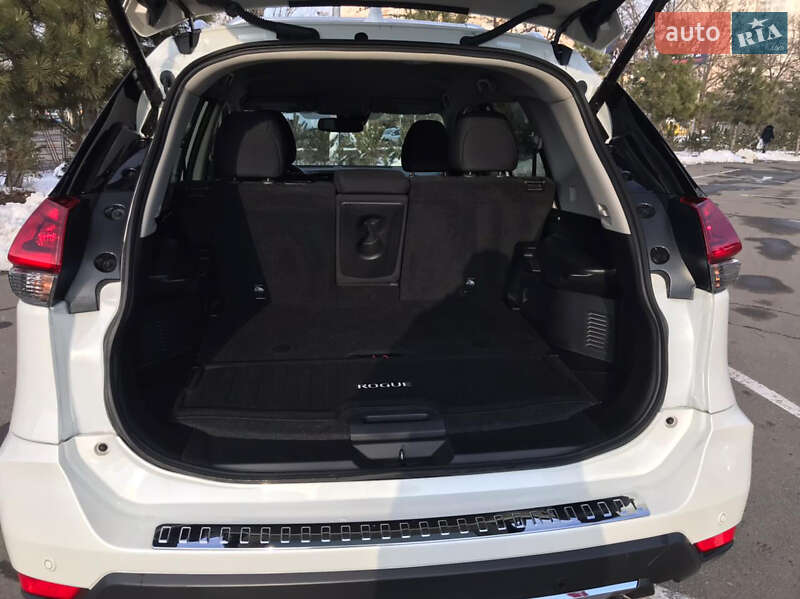 Позашляховик / Кросовер Nissan Rogue 2019 в Одесі