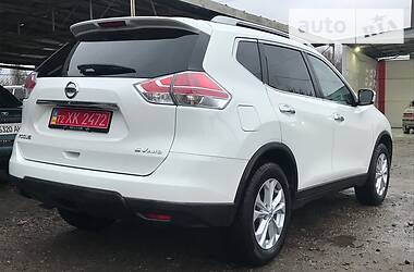 Внедорожник / Кроссовер Nissan Rogue 2016 в Черкассах