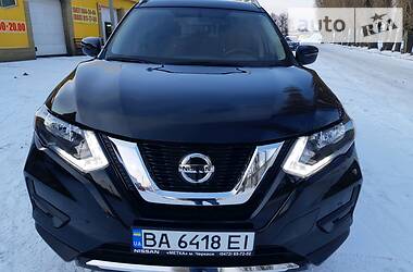 Внедорожник / Кроссовер Nissan Rogue 2018 в Черкассах