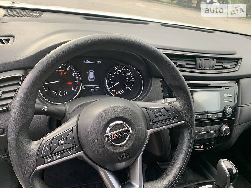 Позашляховик / Кросовер Nissan Rogue 2016 в Дніпрі