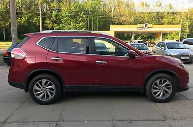 Позашляховик / Кросовер Nissan Rogue 2014 в Харкові