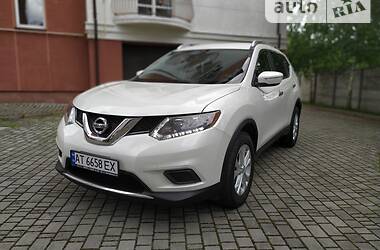 Внедорожник / Кроссовер Nissan Rogue 2015 в Ивано-Франковске