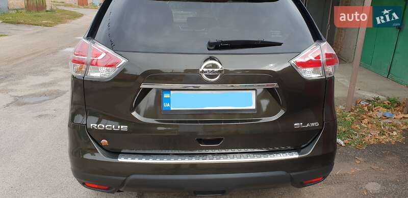 Позашляховик / Кросовер Nissan Rogue 2015 в Кропивницькому