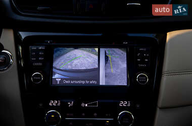 Позашляховик / Кросовер Nissan Rogue 2016 в Львові