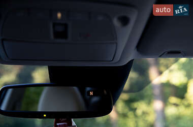 Позашляховик / Кросовер Nissan Rogue 2016 в Львові