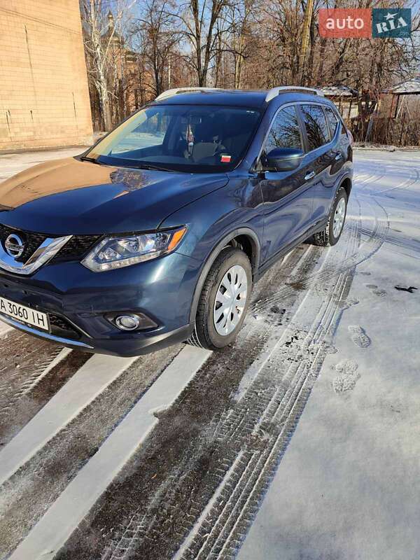 Позашляховик / Кросовер Nissan Rogue 2015 в Черкасах