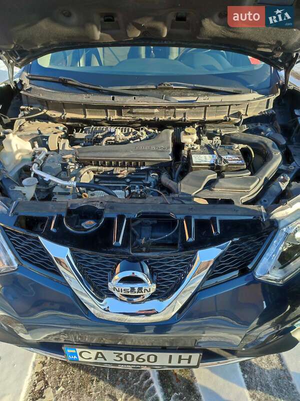 Позашляховик / Кросовер Nissan Rogue 2015 в Черкасах
