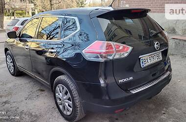 Внедорожник / Кроссовер Nissan Rogue 2014 в Каменец-Подольском