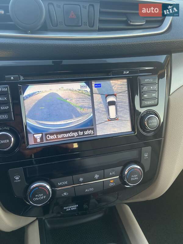 Внедорожник / Кроссовер Nissan Rogue 2016 в Одессе