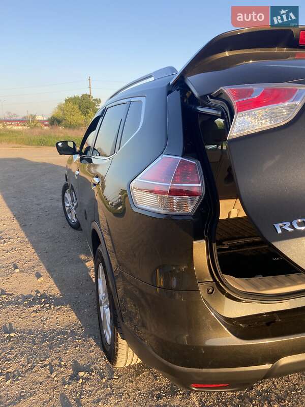 Внедорожник / Кроссовер Nissan Rogue 2016 в Одессе