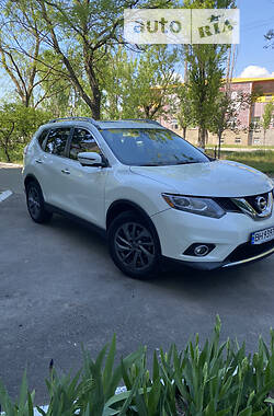 Внедорожник / Кроссовер Nissan Rogue 2016 в Белгороде-Днестровском