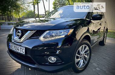 Внедорожник / Кроссовер Nissan Rogue 2013 в Днепре