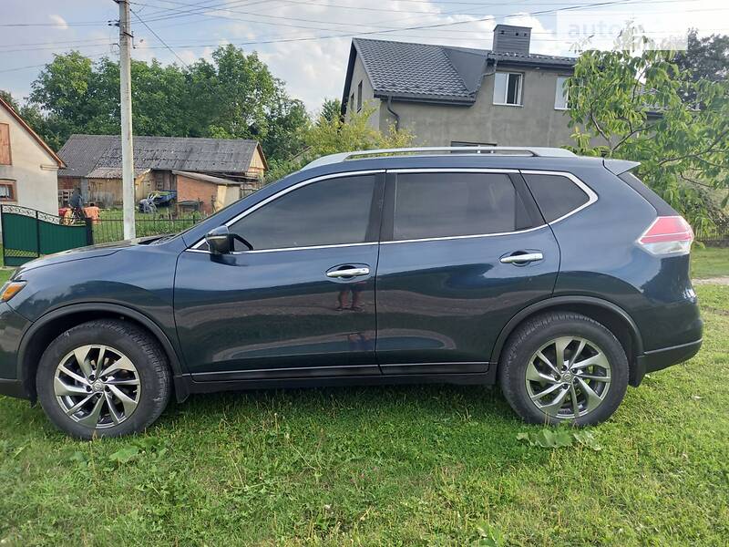 Позашляховик / Кросовер Nissan Rogue 2015 в Тернополі