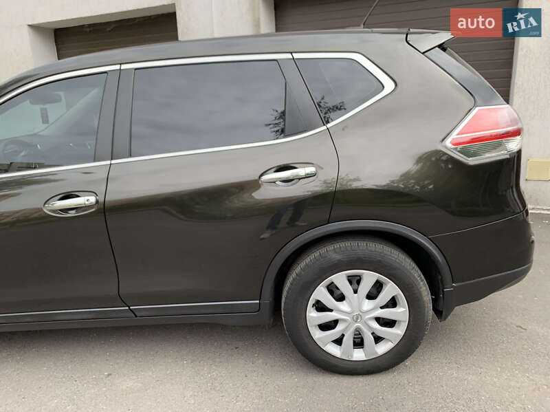 Позашляховик / Кросовер Nissan Rogue 2015 в Хмельницькому