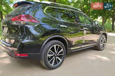 Внедорожник / Кроссовер Nissan Rogue 2018 в Кропивницком