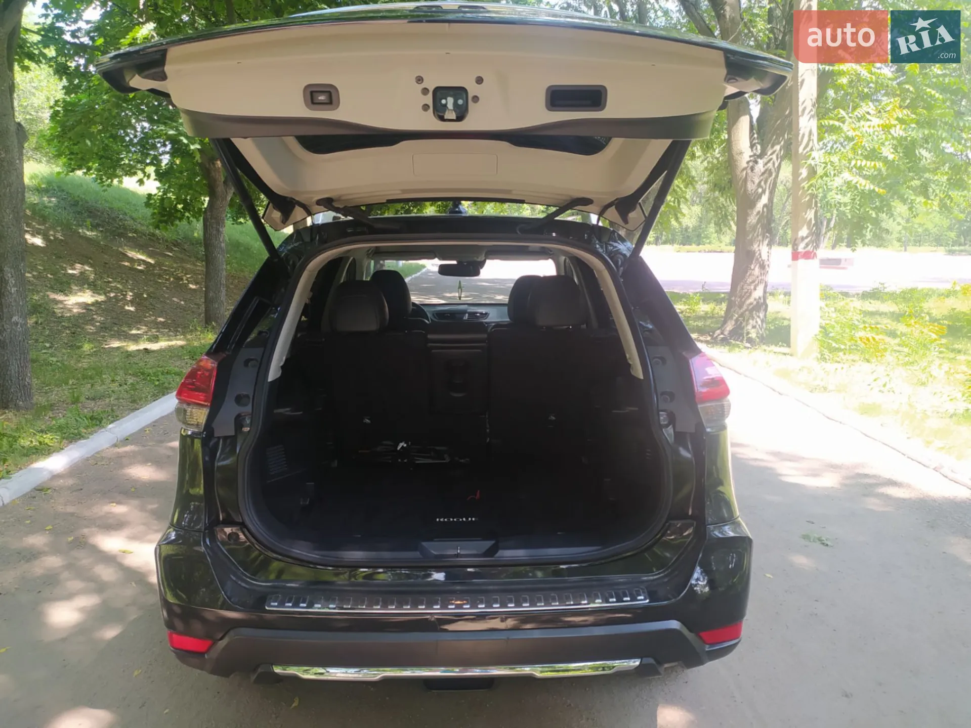 2018 Nissan Rogue - мініатюра 18
