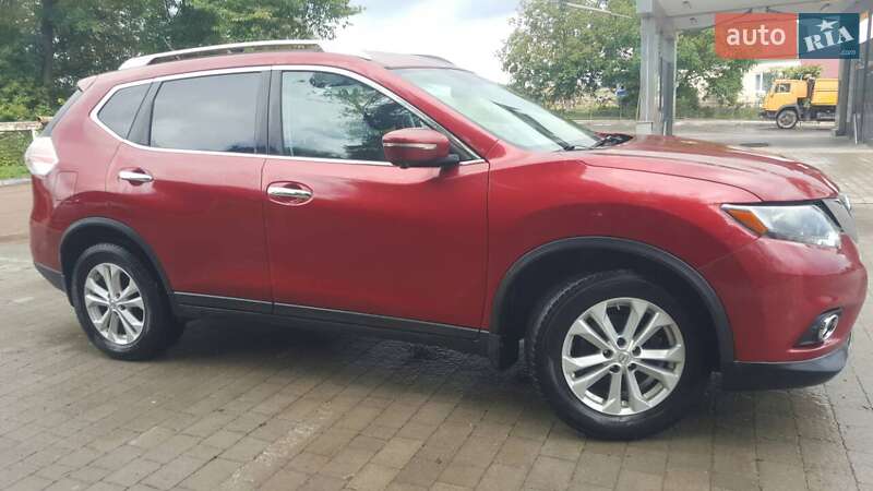 Позашляховик / Кросовер Nissan Rogue 2014 в Бучачі