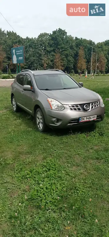Nissan Rogue 2012