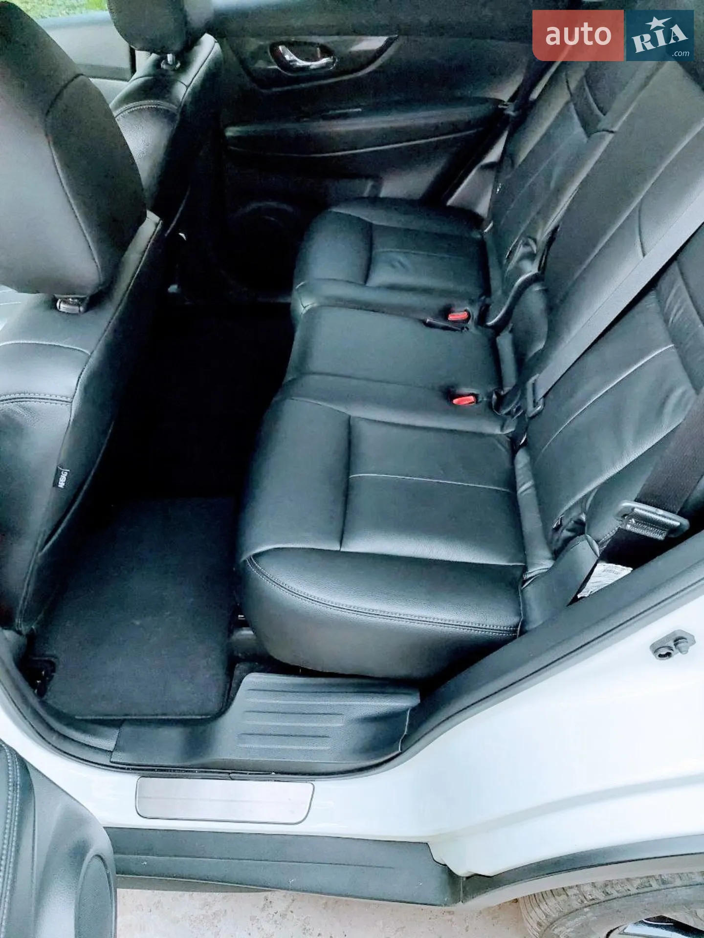 2017 Nissan Rogue - мініатюра 10